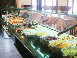 foto de Buffet Hotel Agades en San José Buffet Hotel Agades en San José