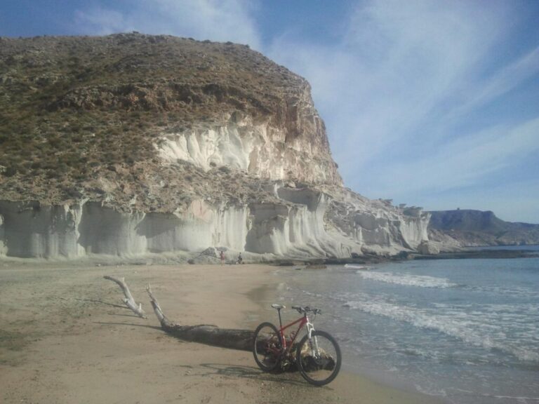 Cala de Enmedio Cabo de Gata